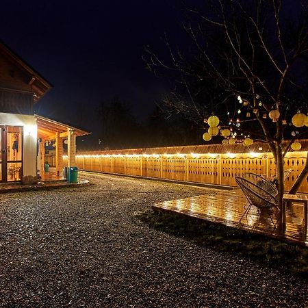 Gradina Lu' Ion "A Home Away From Home" (Adults Only) Vişeu de Sus Esterno foto