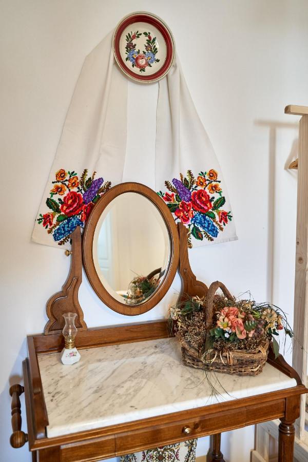 Gradina Lu' Ion "A Home Away From Home" (Adults Only) Vişeu de Sus Esterno foto